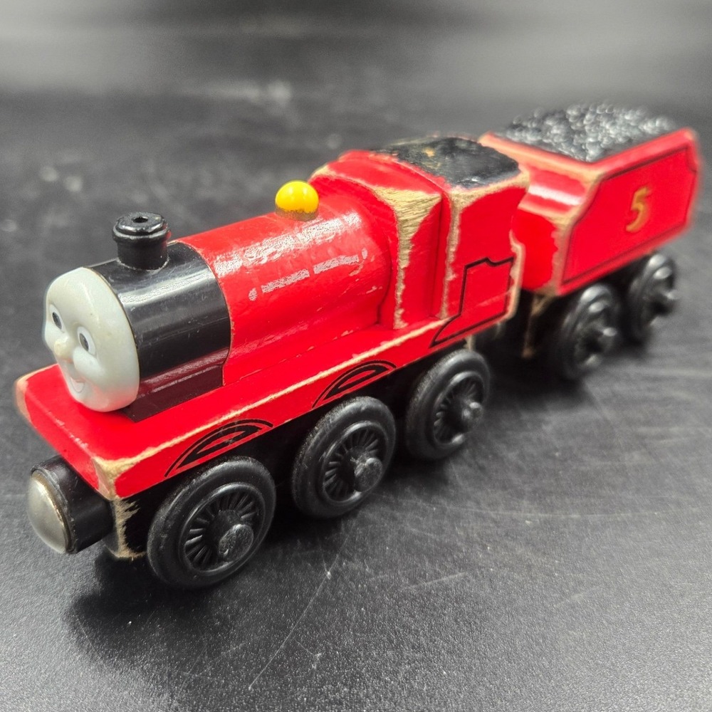 Thomas Friends Wooden Railway James the Red Engine with Tender No 5 Vintage